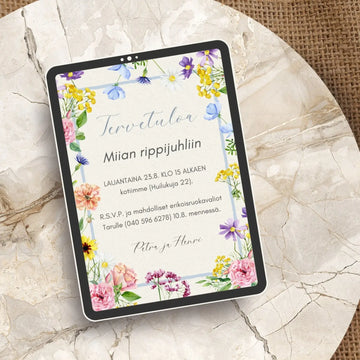 Digitaalinen kutsukortti rippijuhliin beige tausta kukkia Decopaja vesiväri
