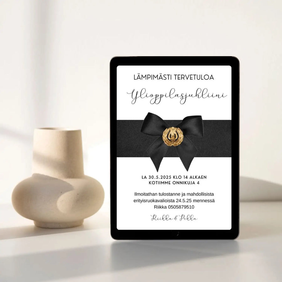 Digitaalinen ylioppilaskutsu lyyra ja rusetti Decopaja