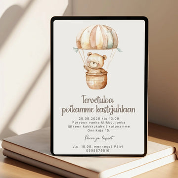 Digitaalinen Ristiäiskutsu & Nimiäiskutsu - nalle ja kuumailmapallo Decopaja