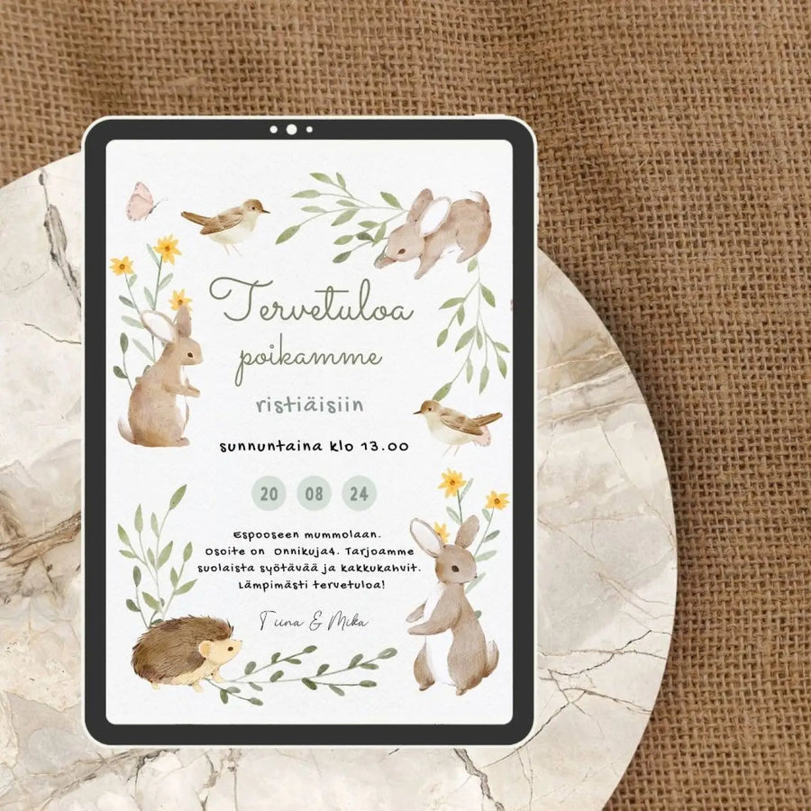 Digitaalinen Ristiäiskutsu tai Nimiäiskutsu metsän eläimet Decopaja kutsukortti ristiäisiin siili pupu