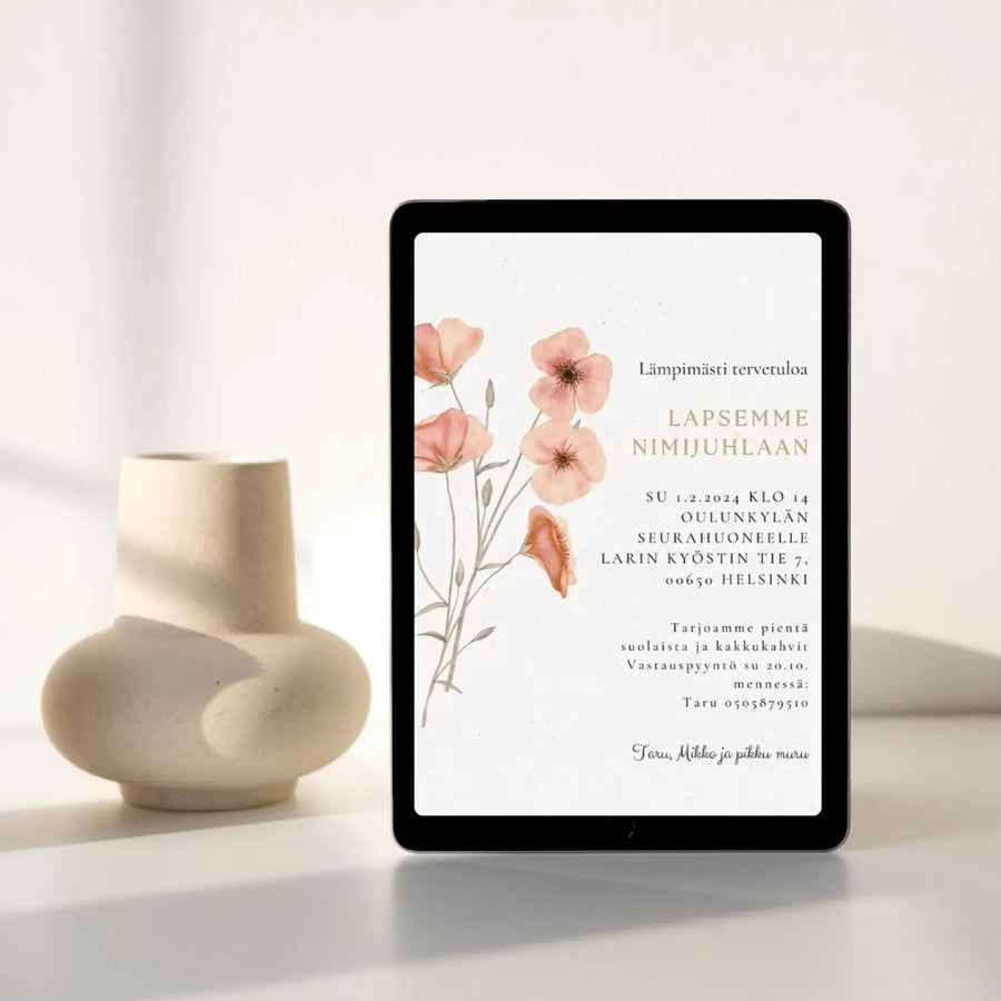 Digitaalinen ristiäiskutsu punertavia kukkia Decopaja