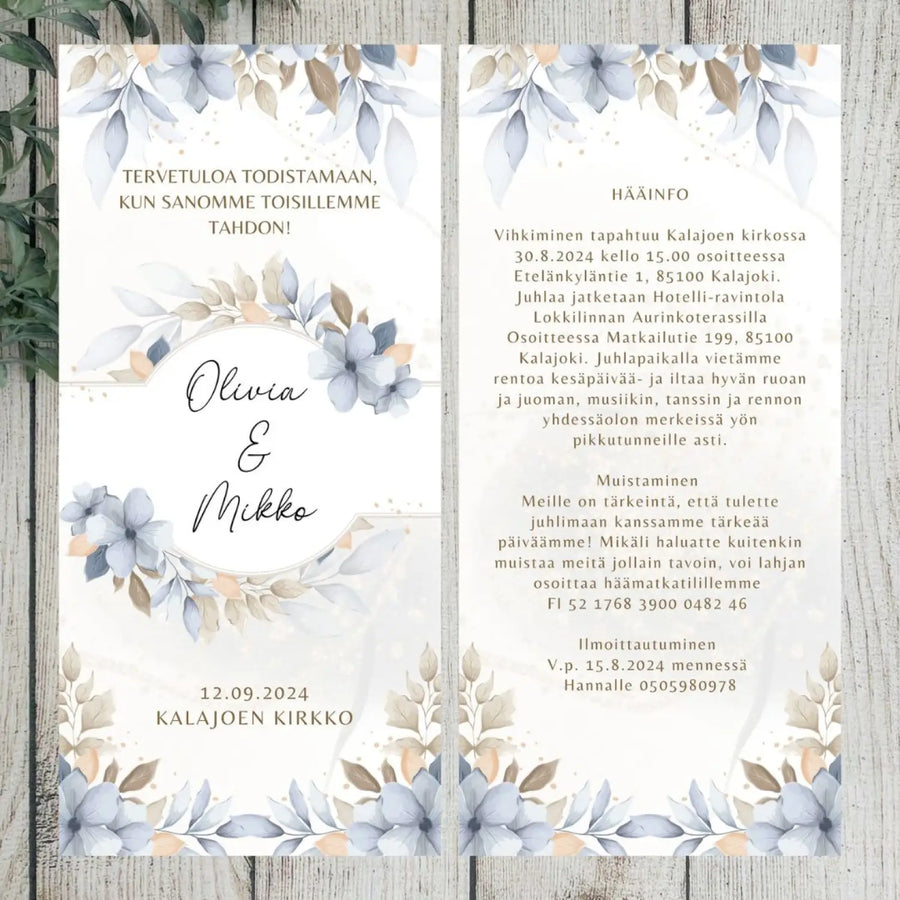 Hääkutsut pystymalli vaaleansinisiä kukkia Decopaja