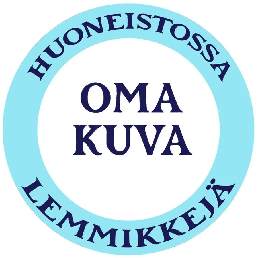 Huoneistossa lemmikkejä tarra omalla kuvalla Decopaja