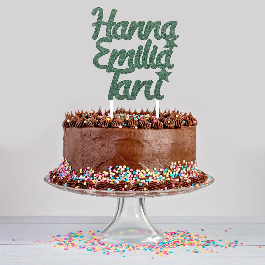 Kakkukoriste omalla nimellä 3 RIVIÄ FONTTI Decopaja