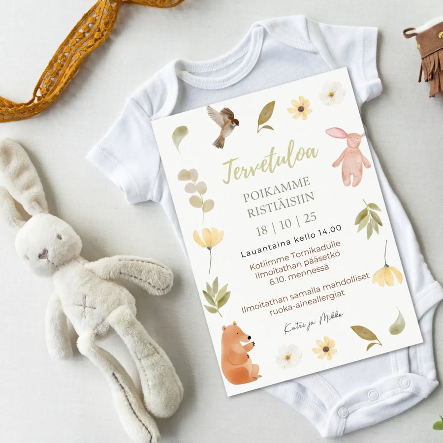 Kutsukortti ristiäisiin hempeitä kukkia ja eläimiä Decopaja