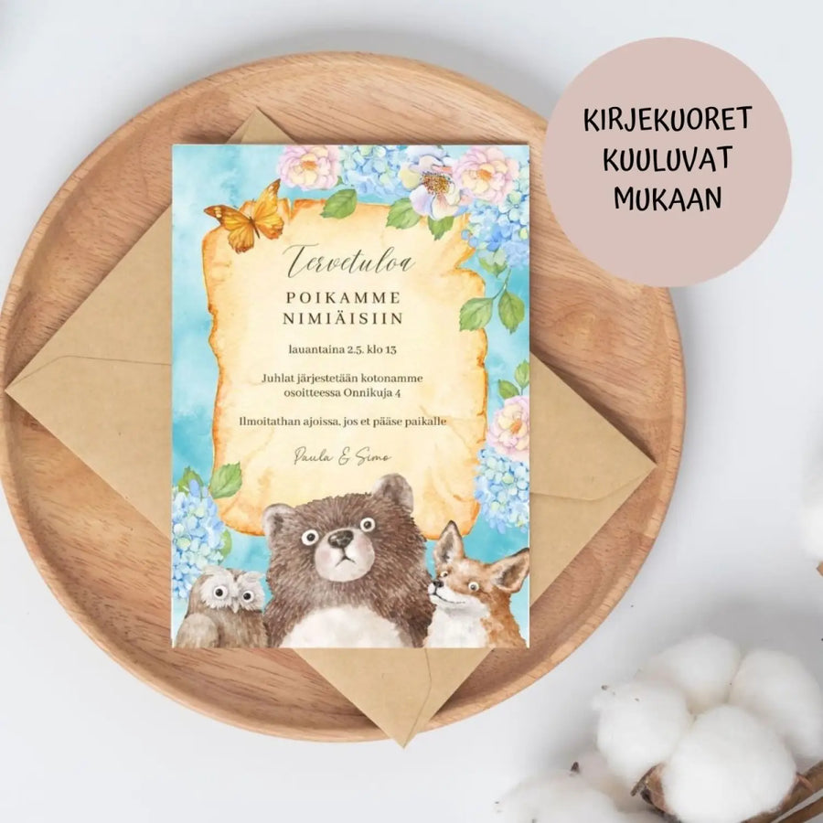 Kutsukortti ristiäisiin karhu pöllö ja kettu Decopaja - metsän eläimiä sininen