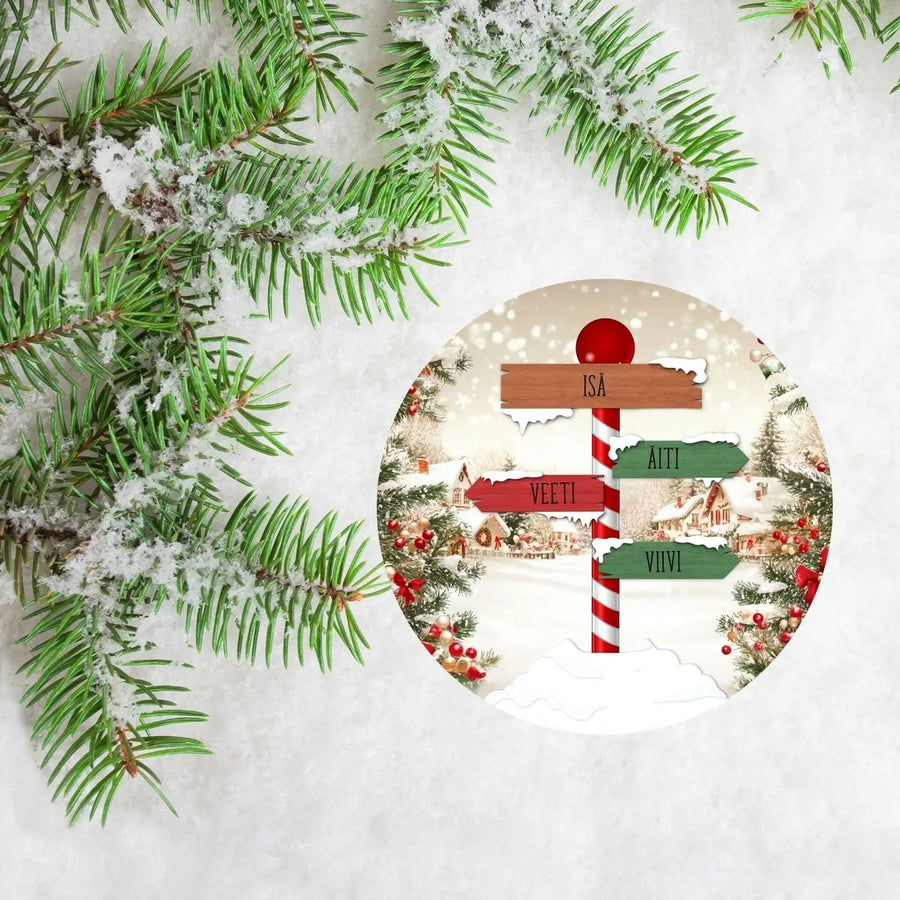 Kuusenkoriste tarra omalla nimellä perhe joulu Decopaja